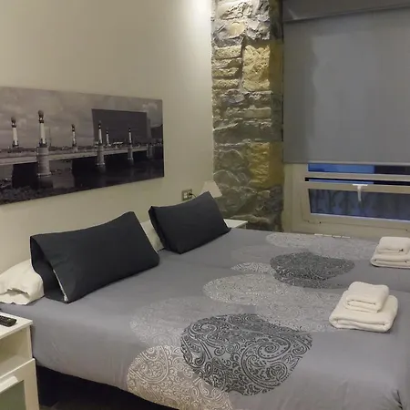 Homestay Talaia Ht *