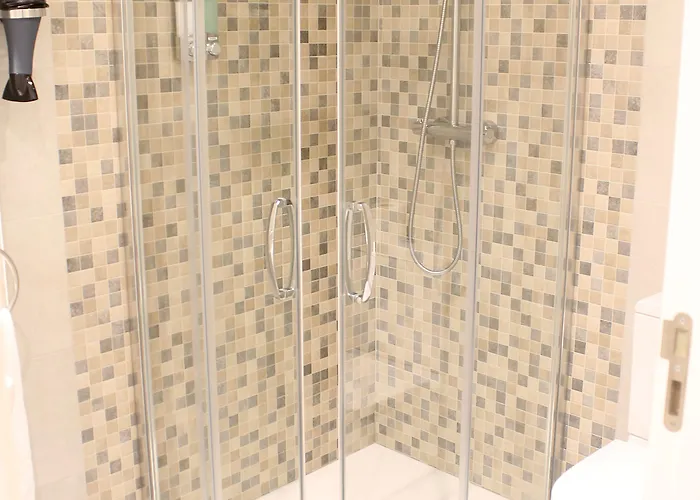 Talaia Ht ホームステイ *